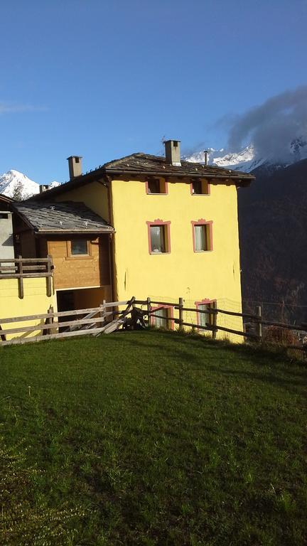 Maison Torrent Bed and Breakfast Doues Exterior foto
